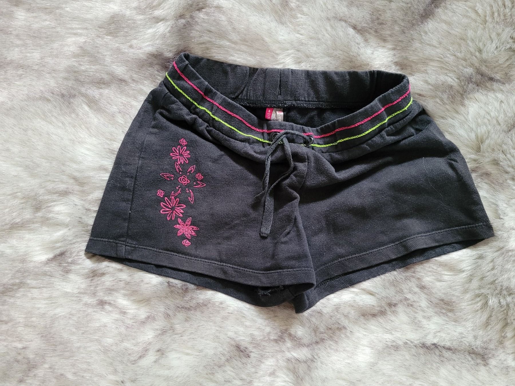Pantalons: Short - 8y – D'occasion à Zürich par heldc