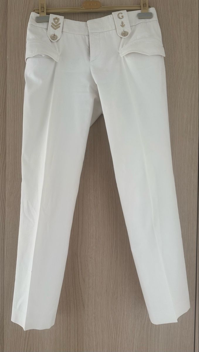 Gucci Pantaloni: Gucci Hose – Usato da Bäch SZ venduto da ruslena29