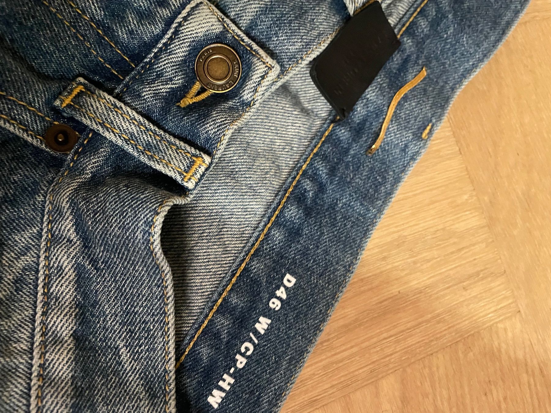 Saint Laurent Jeans: Saint Laurent Jeans – Nuovo (secondo la descrizione) da Zürich venduto da cvr_lv6d 3