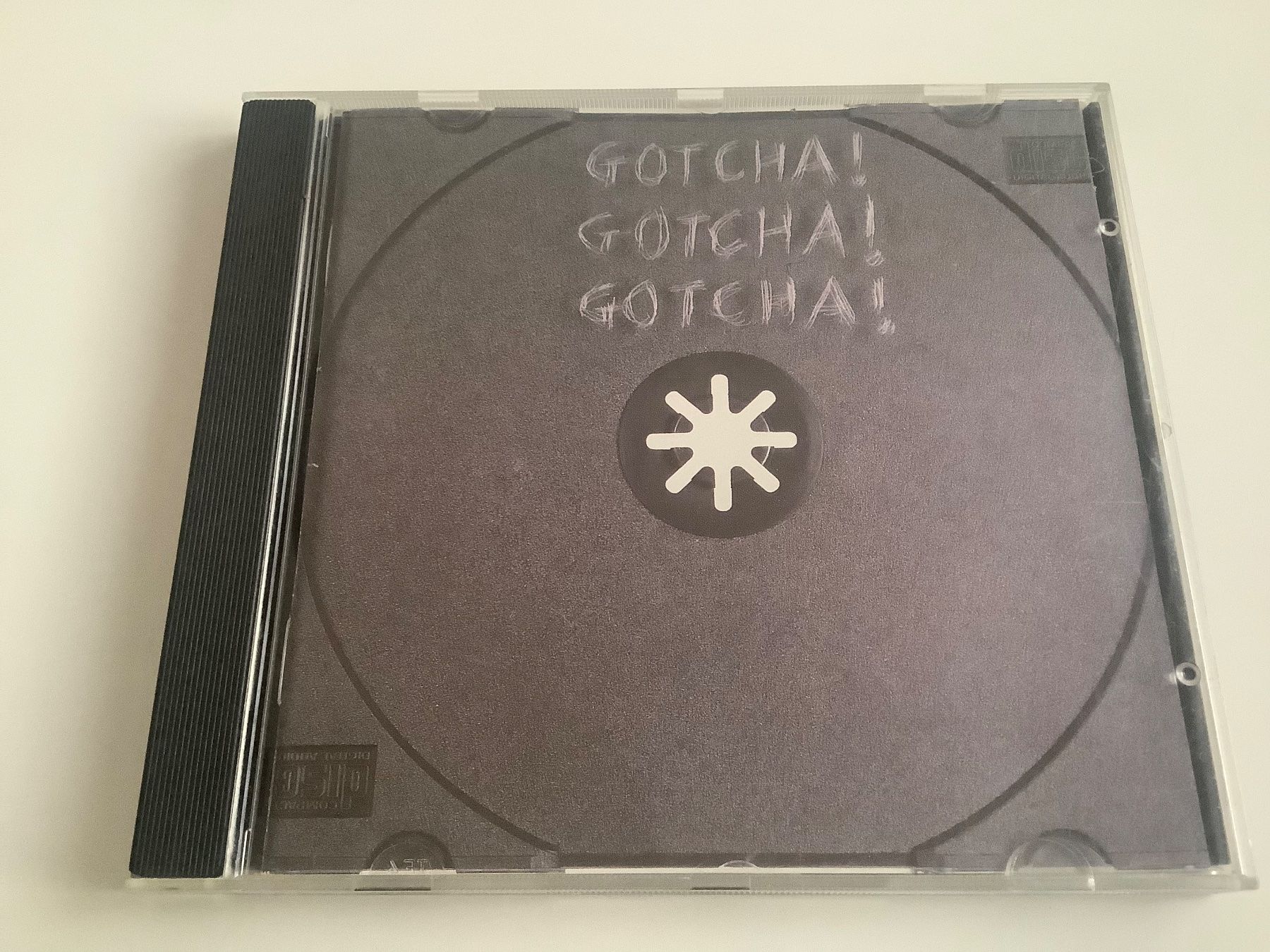 CD: Gotcha! Gotcha! Gotcha! / 1993 – Usato da Dübendorf venduto da Shreck