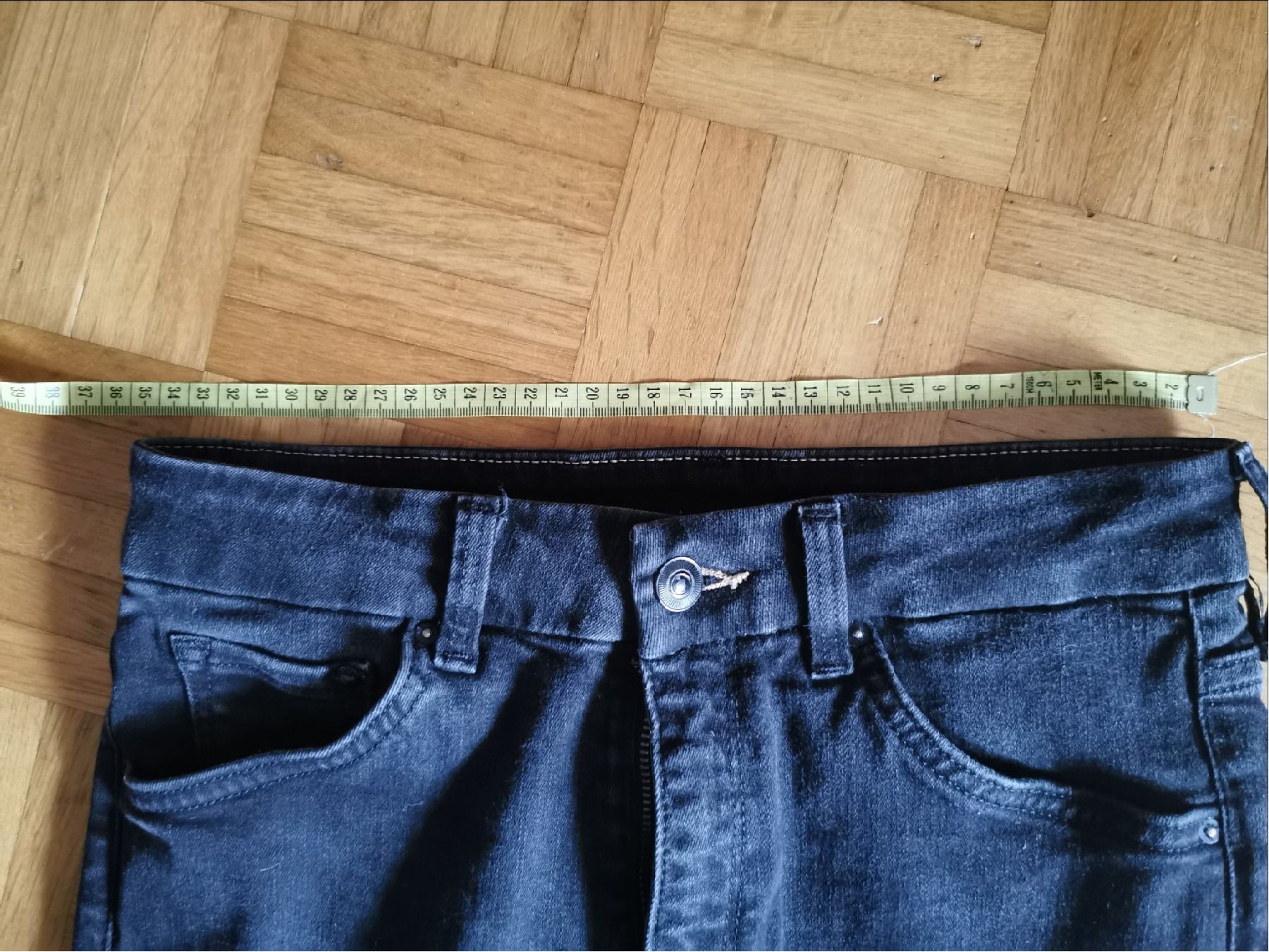 Kleiderpakete: Pullover und Sweatshirt Gr. S, Highwaist-Jeans Gr. 29 – Gebraucht aus Basel von grandfamily 7