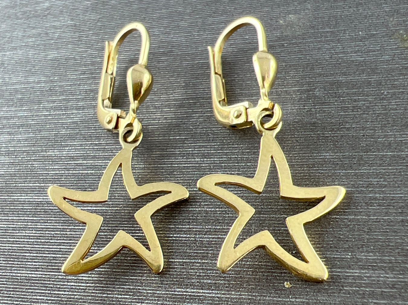 Ohrringe & -stecker: Ohrstecker 750 Gold – Gebraucht aus Niederuzwil von leo_8857