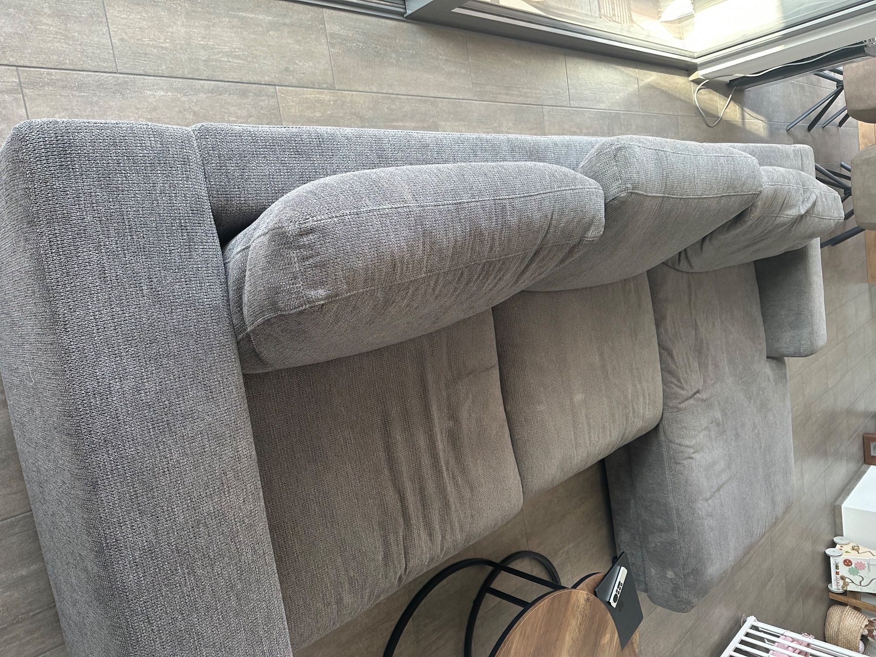 Sofas: Ecksofa aus Stoff, Grau, guter Zustand – D'occasion à Brunnen par mik_rl6w 3