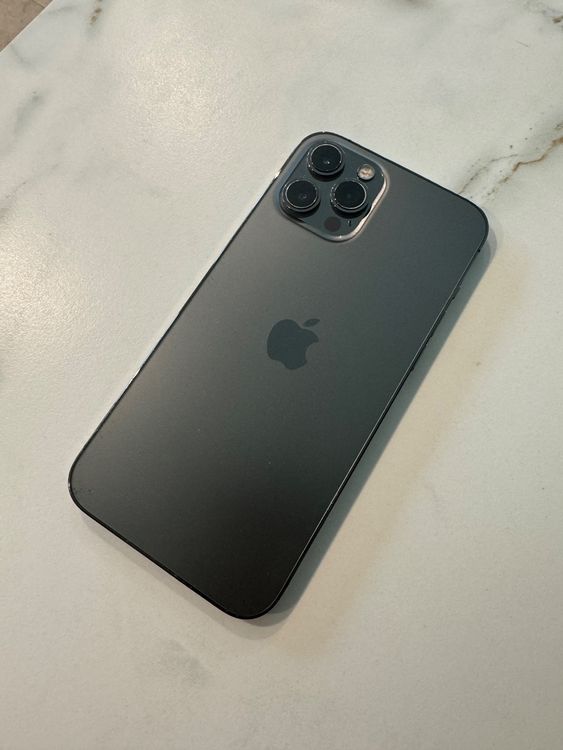 iPhone 12 Pro Max 256GB black | Kaufen auf Ricardo