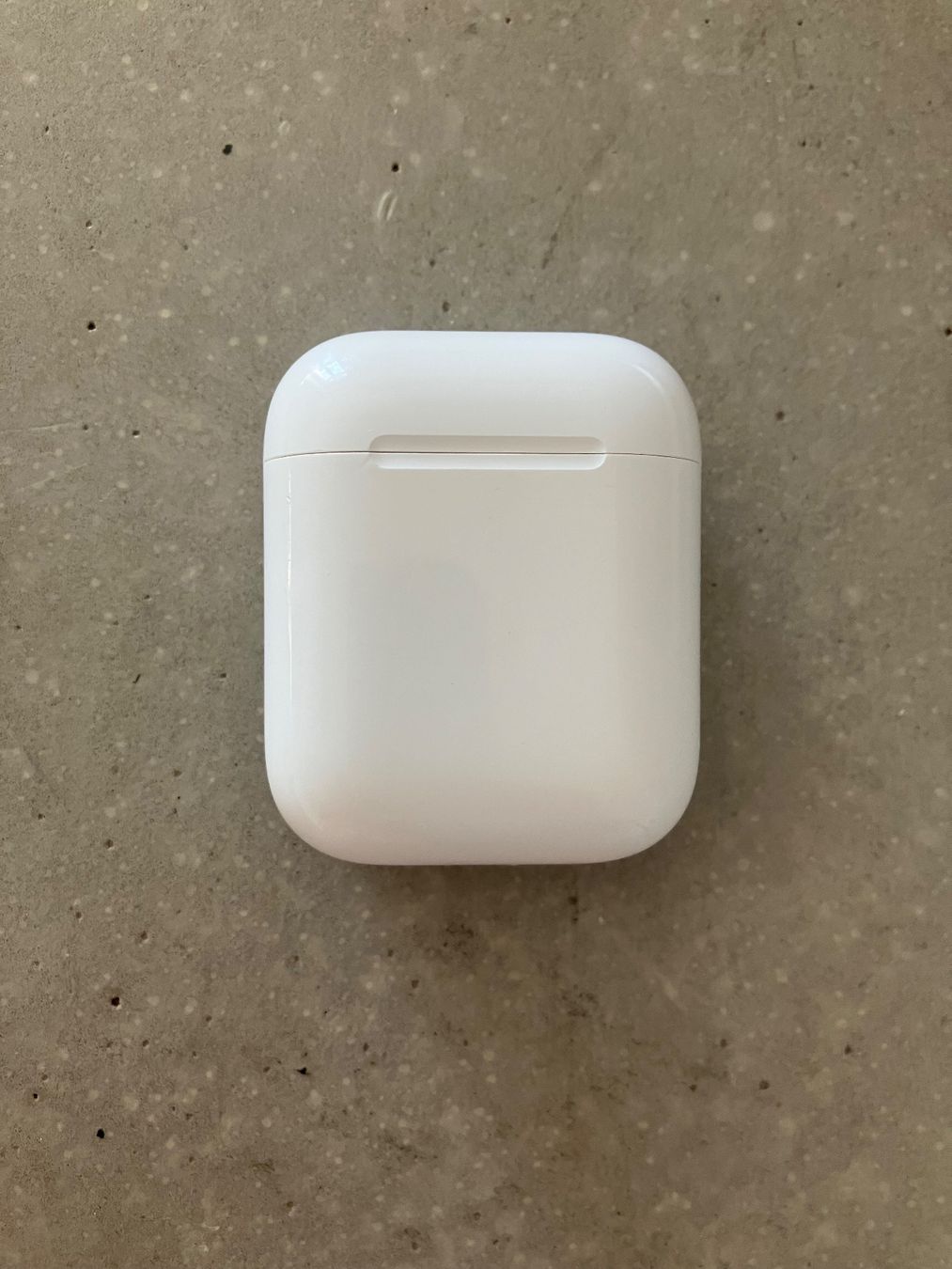 Apple Casques audio: APPLE AIRPODS Case – D'occasion à Lausanne par mr.v 1