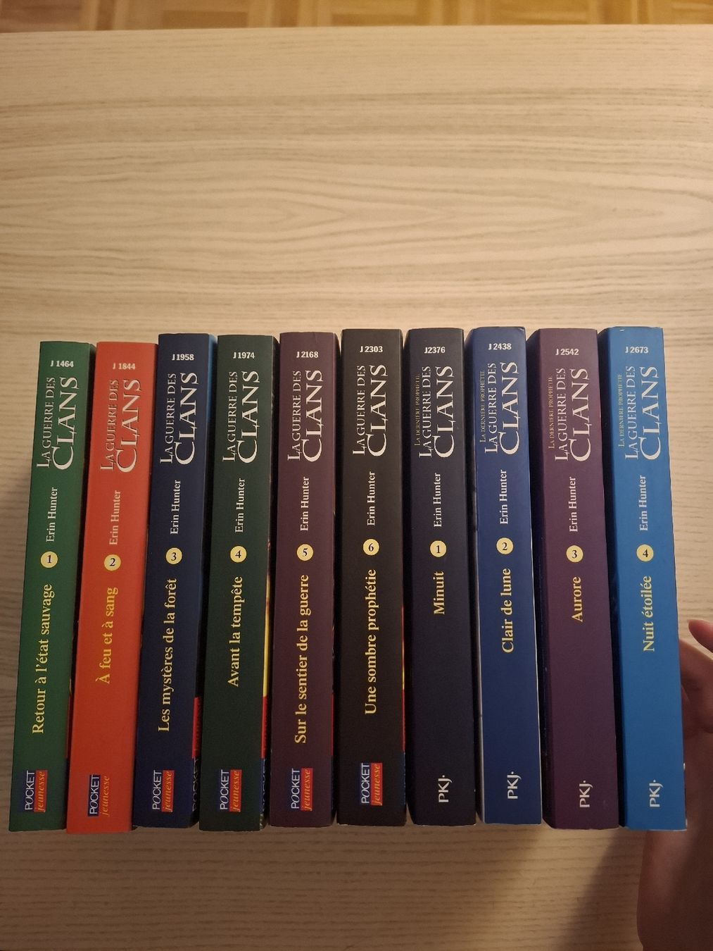 Bücher: Erin Hunter - La guerre des clans – Gebraucht aus Ebikon von Jayjay60123027