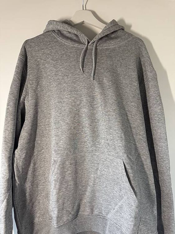 Pulls & Sweat-shirts: Kaputzenpullover – D'occasion à Bleienbach par lau_y2vh