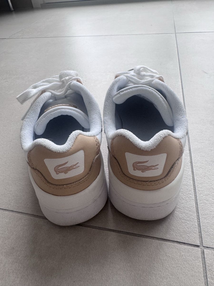 Lacoste Scarpe da donna: Paire de chaussures – Nuovo (secondo la descrizione) da Yverdon-les-Bains venduto da fel_vbw5 2