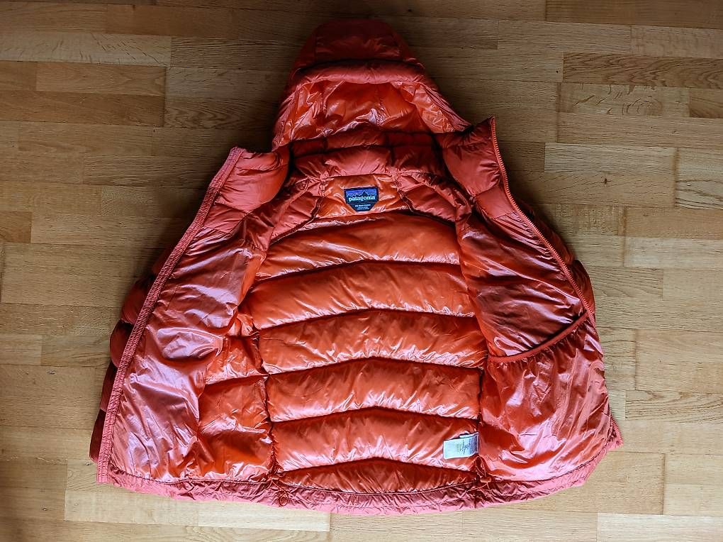 Patagonia Giacche: Patagonia Fitz Roy Down Jacket- Men's XS – Nuovo (secondo la descrizione) da Innertkirchen venduto da Flir 1
