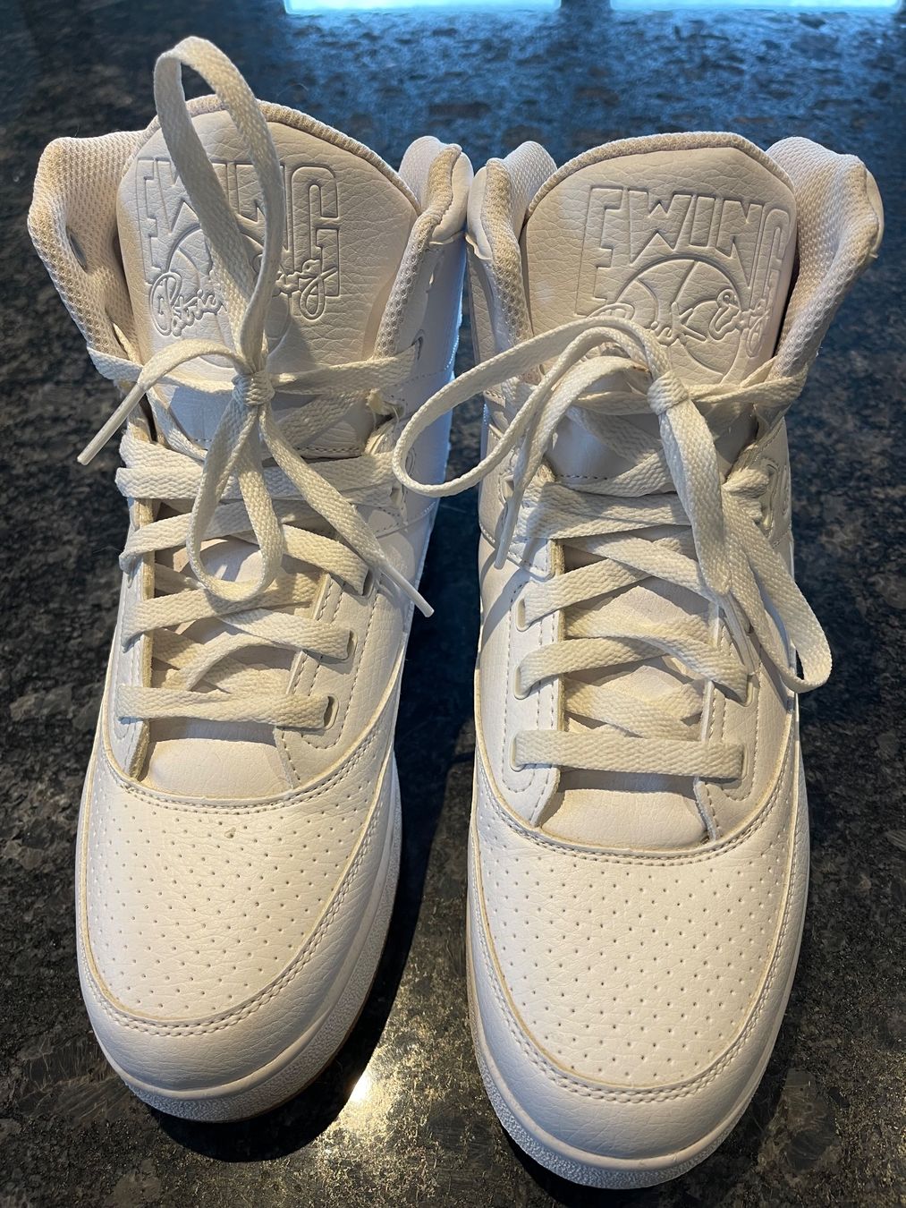 Scarpe da donna: Patrick Ewing Schuhe – Usato da Oberkulm venduto da Moonsrock