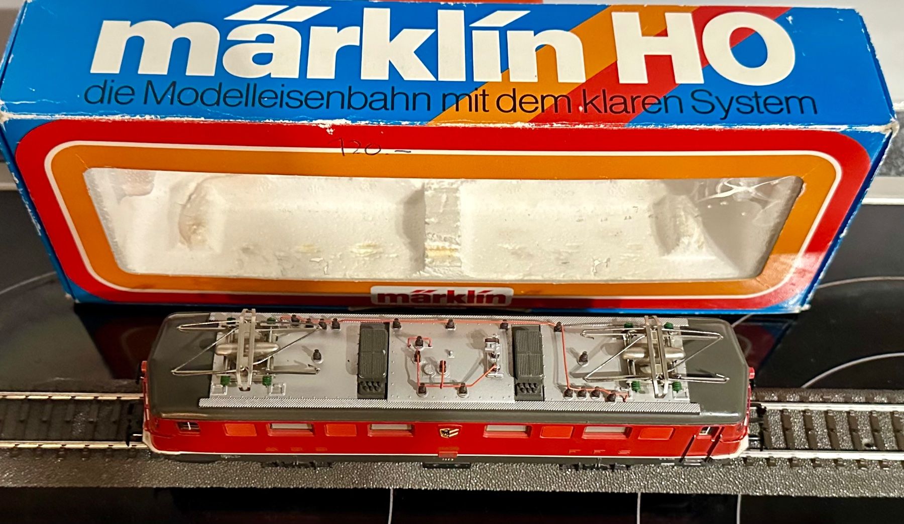 Märklin Modelleisenbahnen: Märklin SBB AE 6/6 Genf Analog – Gebraucht aus Oftringen von ib.85 6