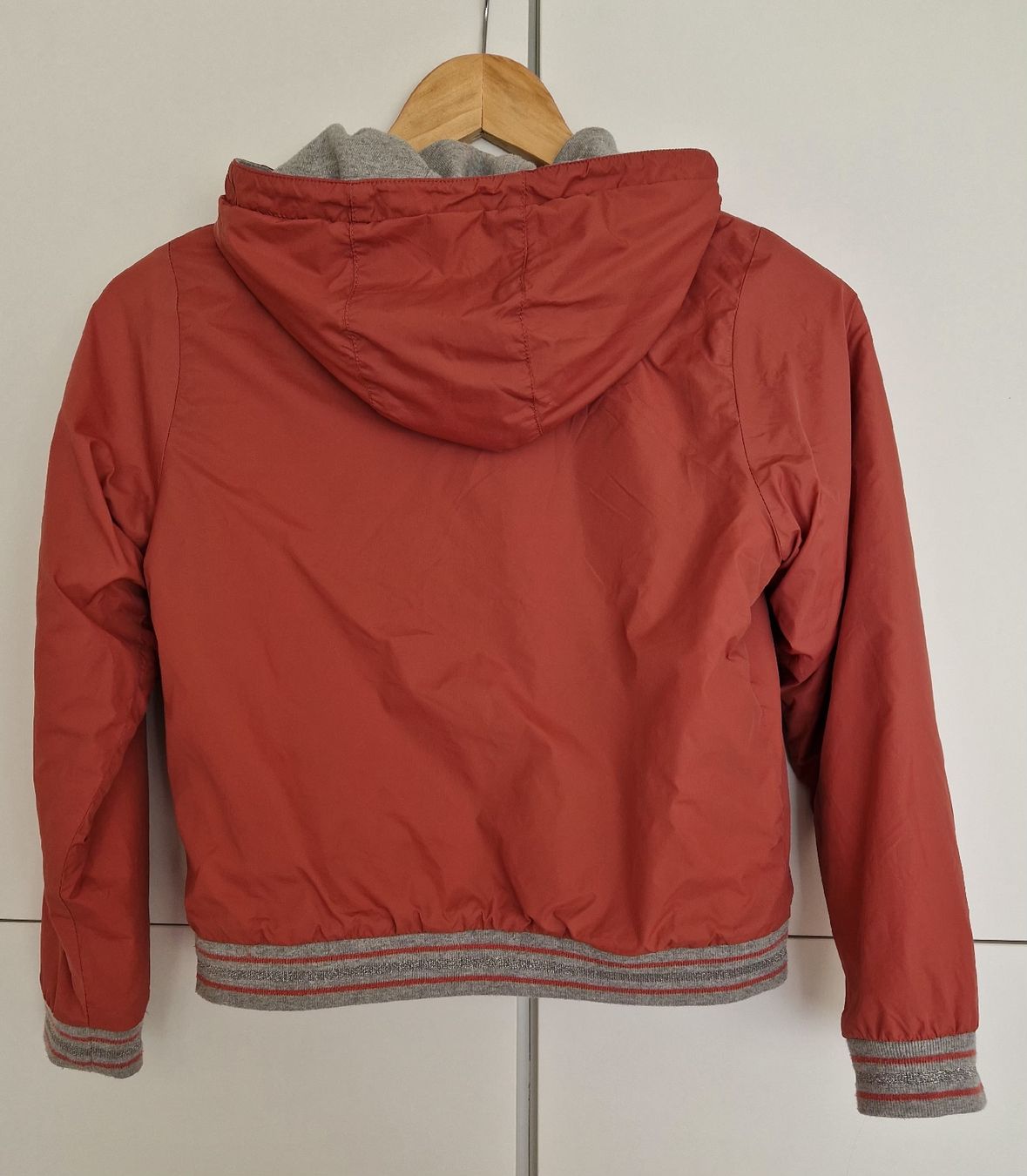 Jacken & Mäntel: Wendbare Jacke mit Kapuze / Mädchen ✨ – Neu (gemäss Beschreibung) aus Appenzell von Top_Top 4