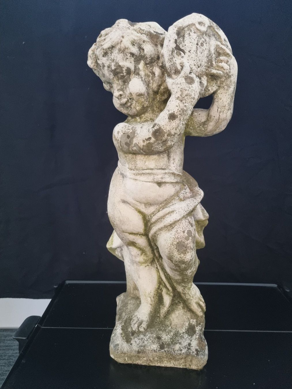 Statuette: Gartenfigur "Putte" aus Steinguss, Höhe 60 cm – Usato da Lenzburg venduto da freedomky 1