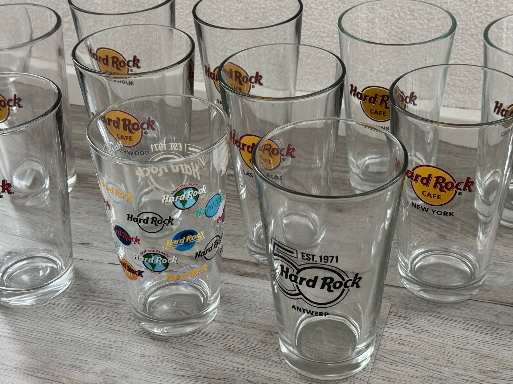 Hard Rock Cafe Gläser: Hard Rock Gläser Sammlung – Neu (gemäss Beschreibung) aus Weinfelden von Yenaris 1