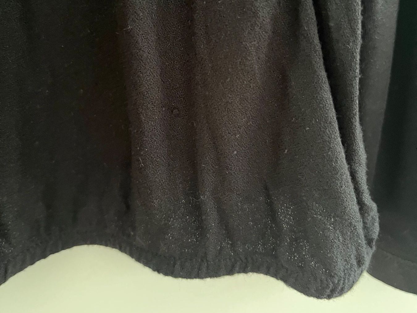 Betty Barclay T-shirt: Schwarzes Langarmshirt aus Viskose – Usato da Kloten venduto da SANTALA23 1