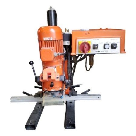 Blum Alle Maschinen: Blum Minipress – Gebraucht aus Le Grand-Saconnex von Lu30