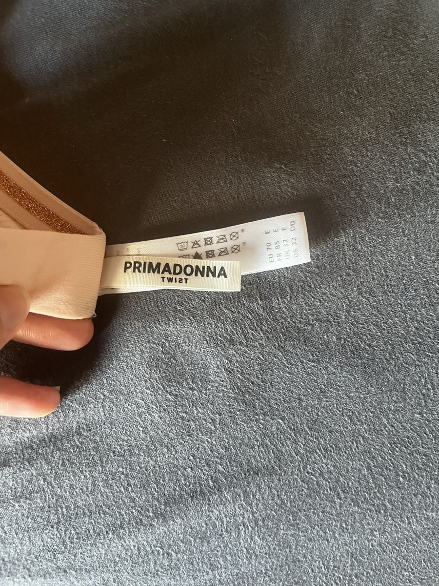 Sonstige Unterwäsche: BH fast neu Primadonna twist 70E – Gebraucht aus Gunten von tubatubak 2