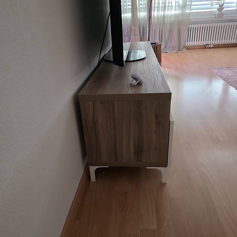 Ikea TV Möbel: TV-Bank – Gebraucht aus Winterthur von mille89 2