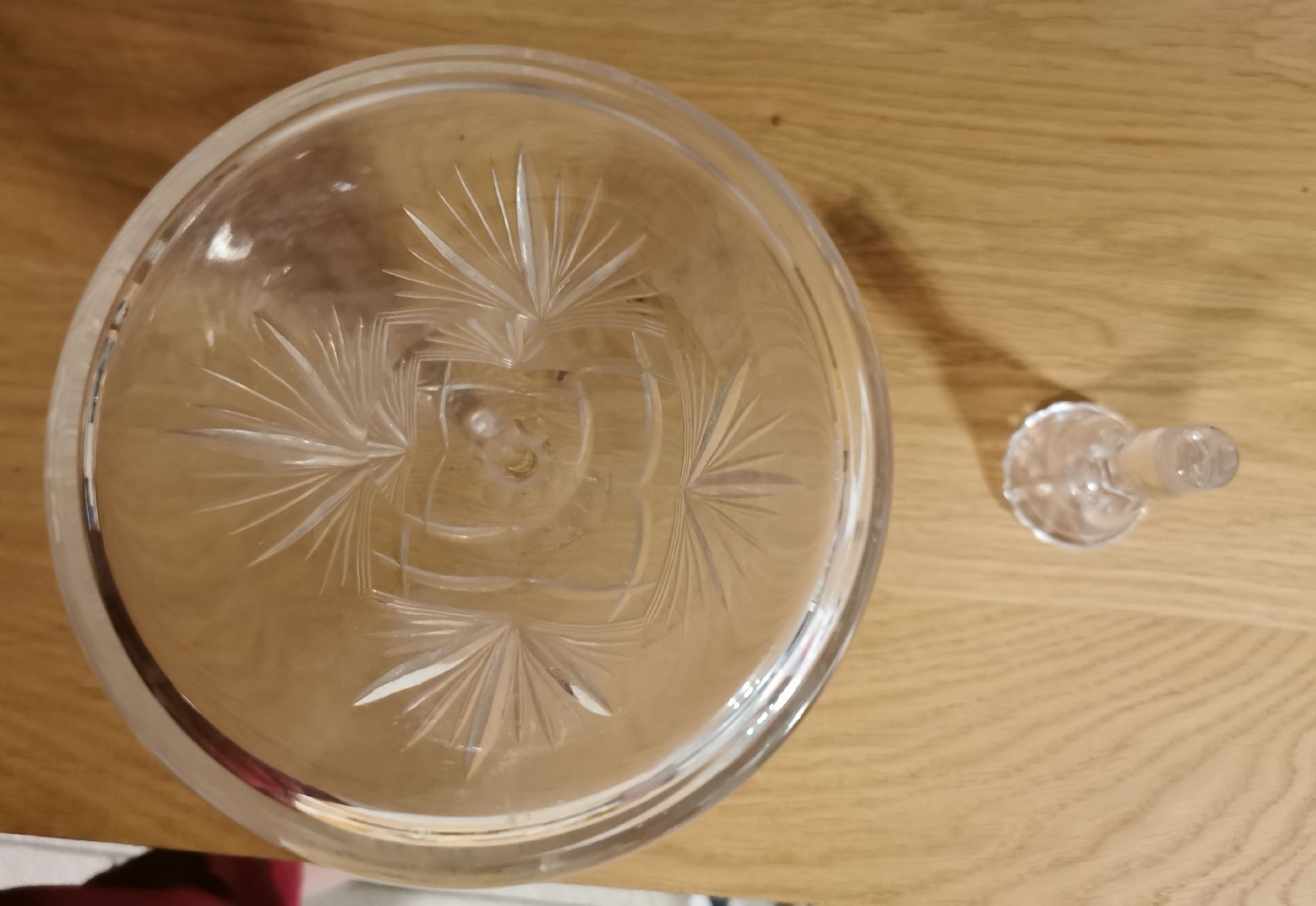 Glasi Hergiswil Caraffe: Kristallkaraffe mit Stöpsel, Vintage Schliffmuster Glas – Usato da Frasnacht venduto da krutsta1 2