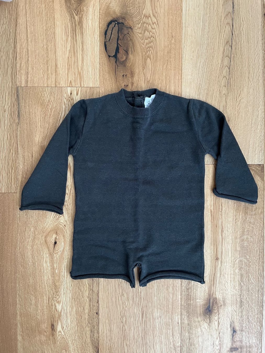 Pagliaccetti: By Billie Onesie, Gr. 86 – Nuovo (secondo la descrizione) da Interlaken venduto da fbnscl