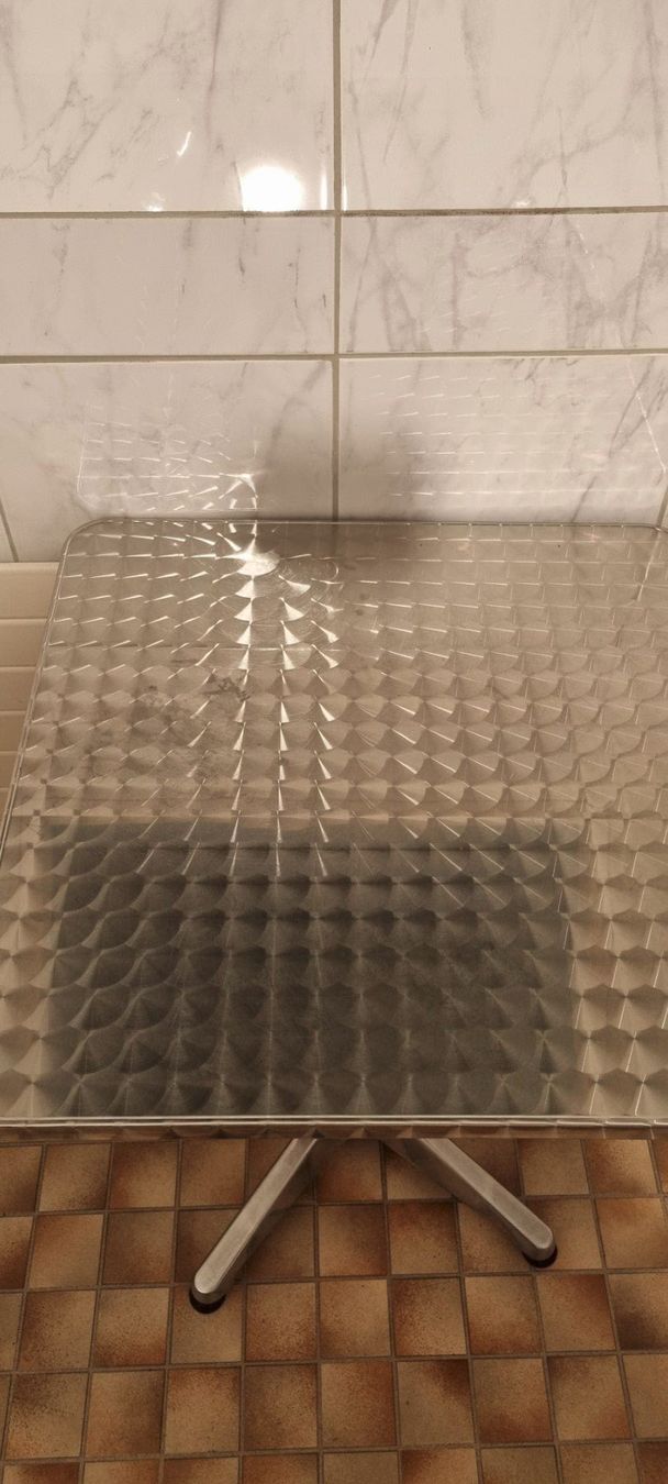 Tische: Kleiner Balkontisch – Gebraucht aus Derendingen von Rider3