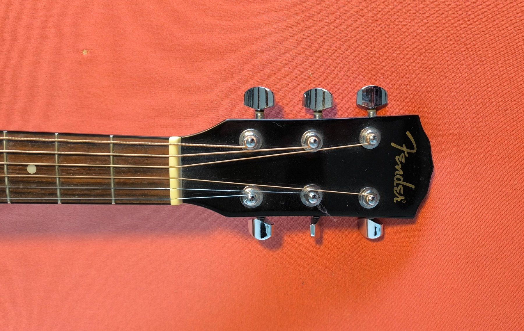 Fender Strumenti musicali: Fender Western-Gitarre CD-60 blk – Usato da Feusisberg venduto da Kicki355 5