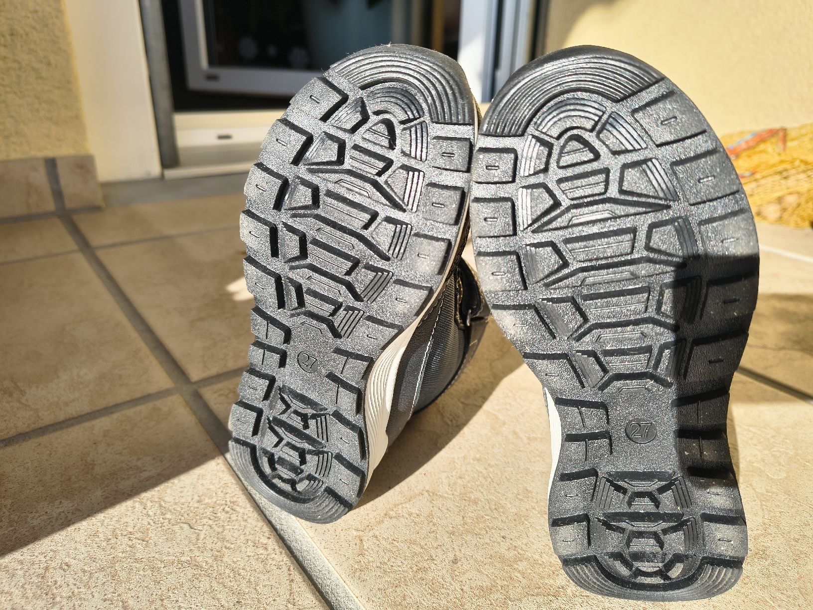 Schuhe für Jungen: Winterstiefel Grösse 27 – Neu (gemäss Beschreibung) aus Thun von man_fg9v 3
