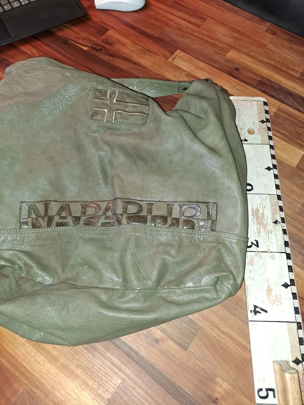 Napapijri Borse: Napapijri Ledertasche gross – Usato da Emdthal venduto da kasira