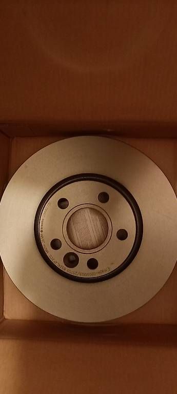 Tutti pezzi di ricambio auto: Bremsschieben Brembo Volvo – Usato da Egerkingen venduto da rac_vf7w 2