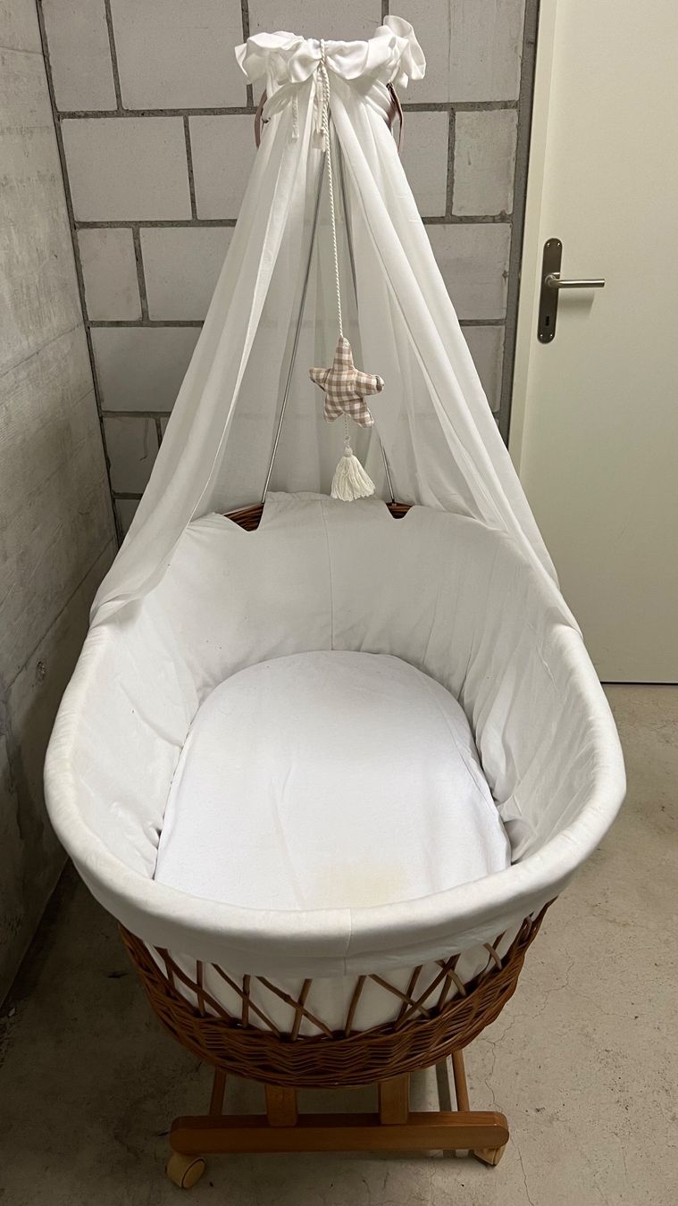 Wiegen & Stubenwagen: Stubenwagen Maxi Hochbett Baby 86x46cm – Gebraucht aus Allschwil von chris.cox 3
