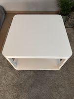 Weisser Sofatisch auf Rollen - Ideal für den Sommer!