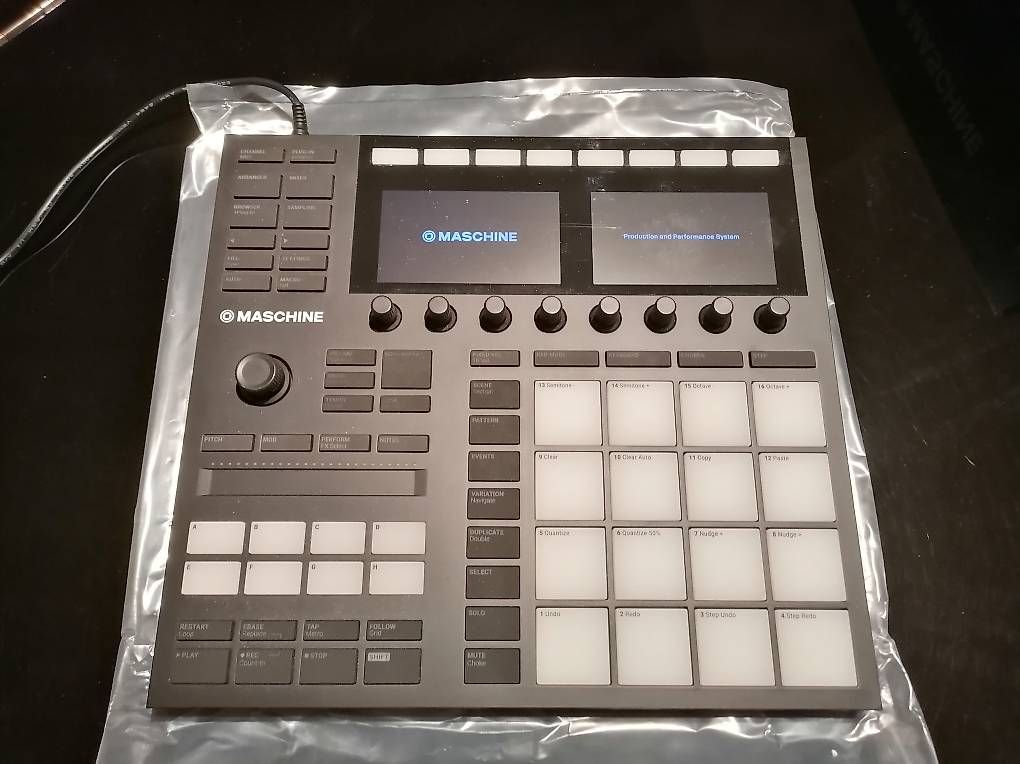 Native Instruments Maschine MK3 Controller / top Zustand (Gebraucht) in ...