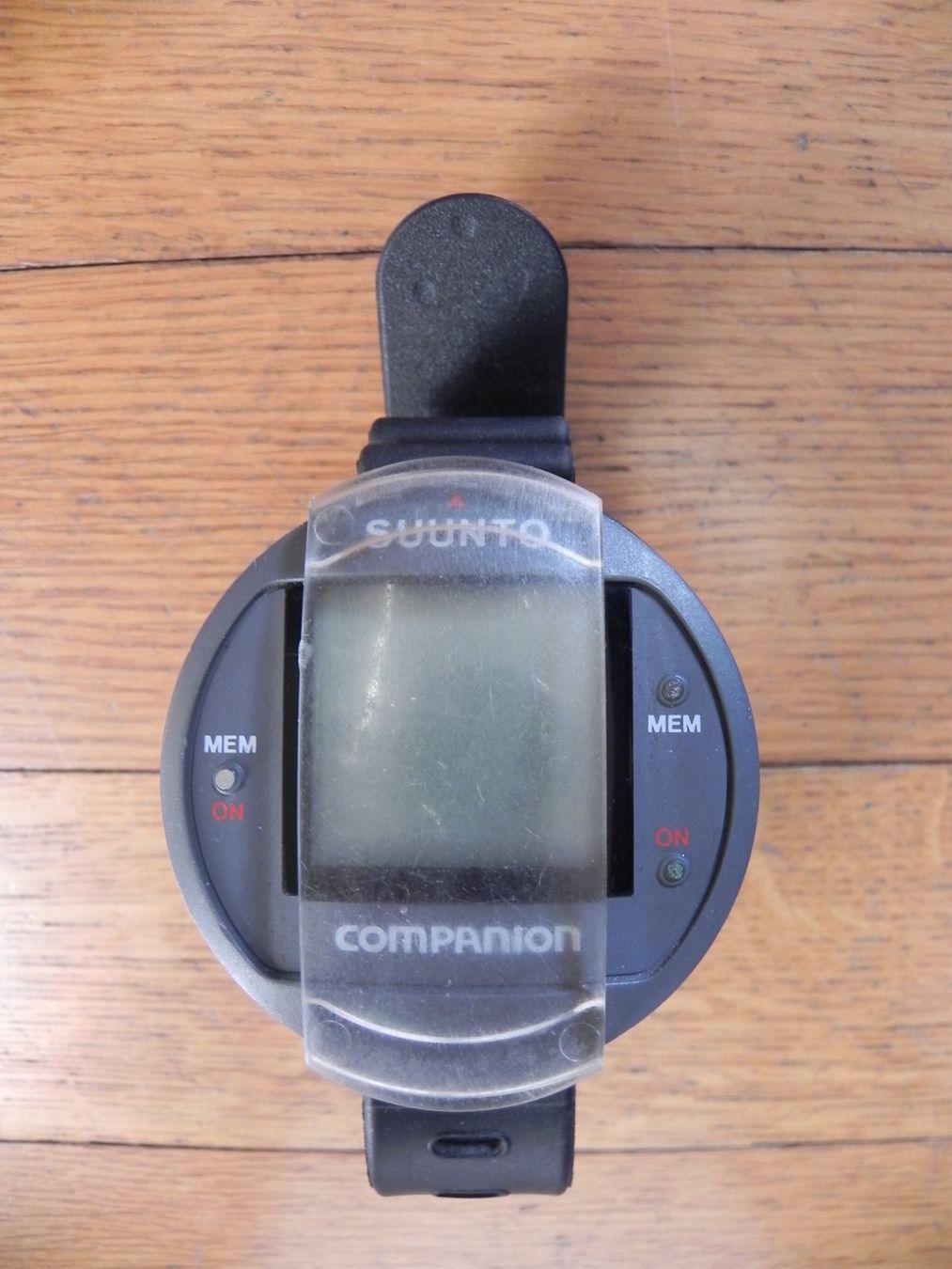 Misurare: Suunto Companion Tauchcomputer – Usato da Winterthur venduto da Retan0