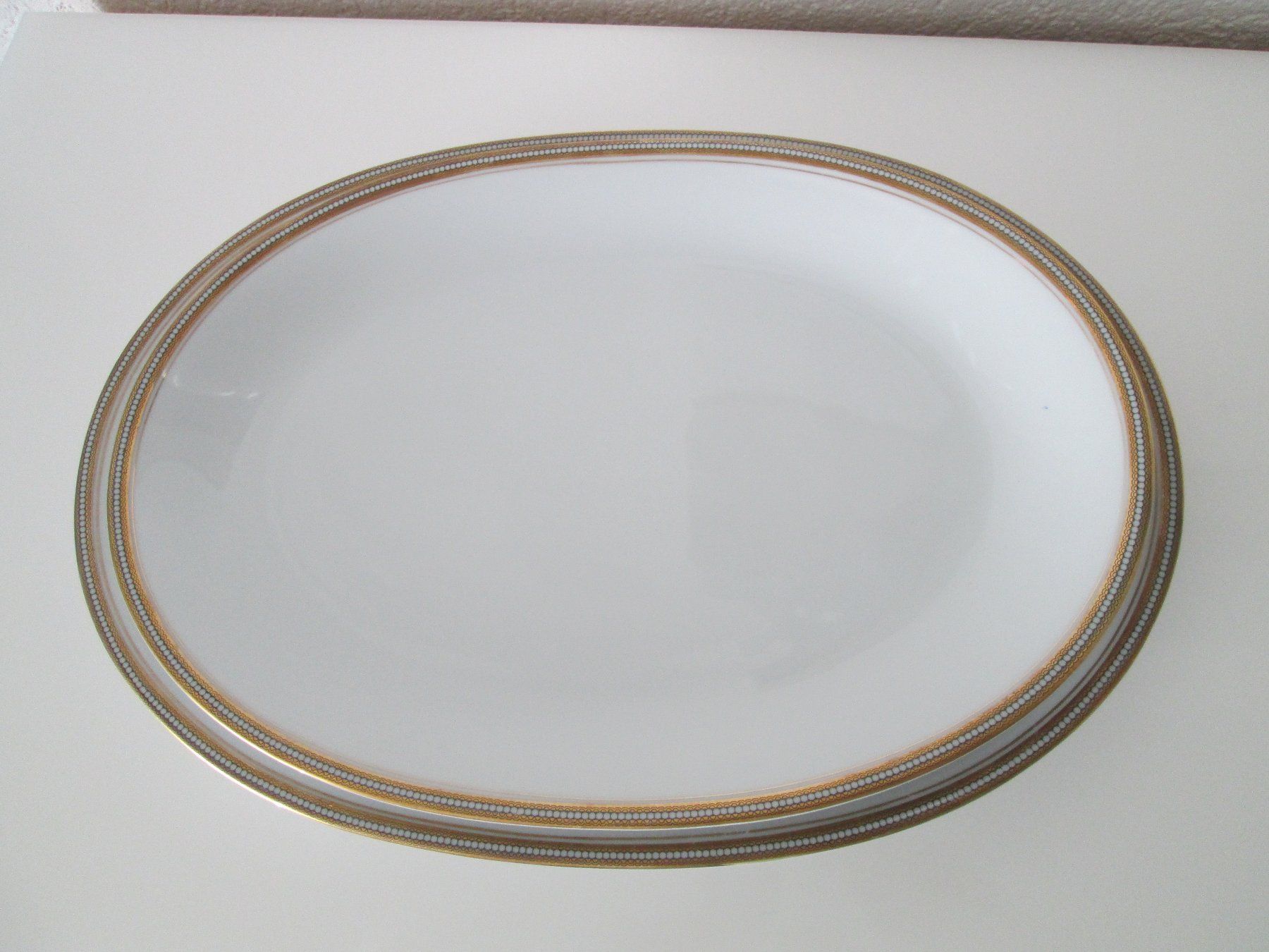 Servierplatten: Servierplatten oval mit Goldrand -2er-Set – Gebraucht aus Movelier von KRASI61 2