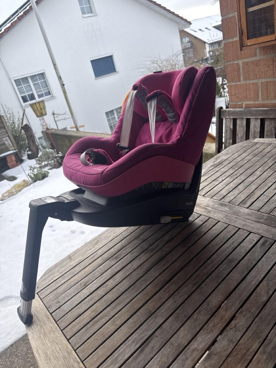 Maxi-Cosi Seggiolini per auto: Maxi Cosi Kindersitz – Usato da Nänikon venduto da josua 1