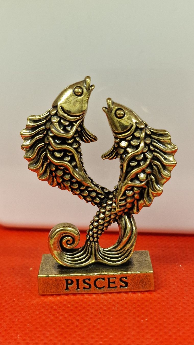 Toutes les décorations: Fische Sternzeichen Stauenfigur Messing Horoskop  – Neuf (Voir description) à Herisau par Antiques.AR