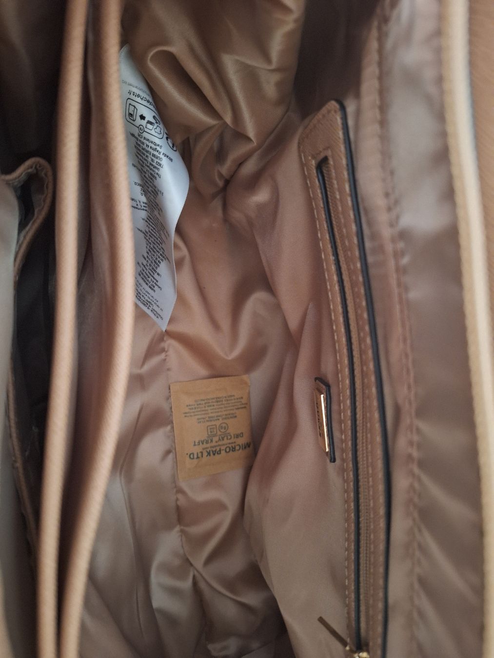 Guess Sacs femmes: Guess  sac à main  – Neuf avec emballage d'origine à Fribourg par car_6vvs 3