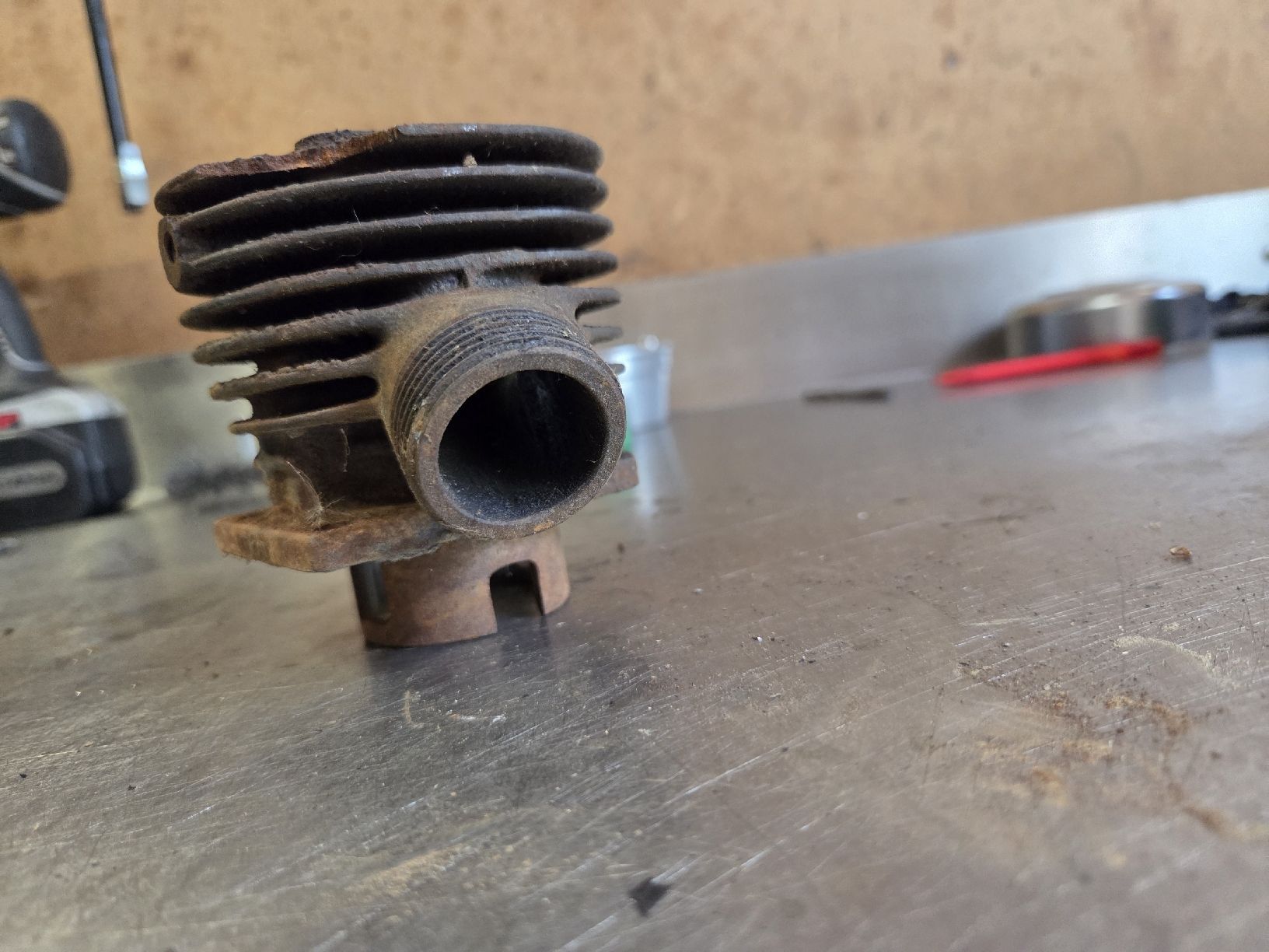 Parti ricambio per ciclomotori: Sachs 502 Zylinder – Usato da Eichberg venduto da Schmid-Motos 3