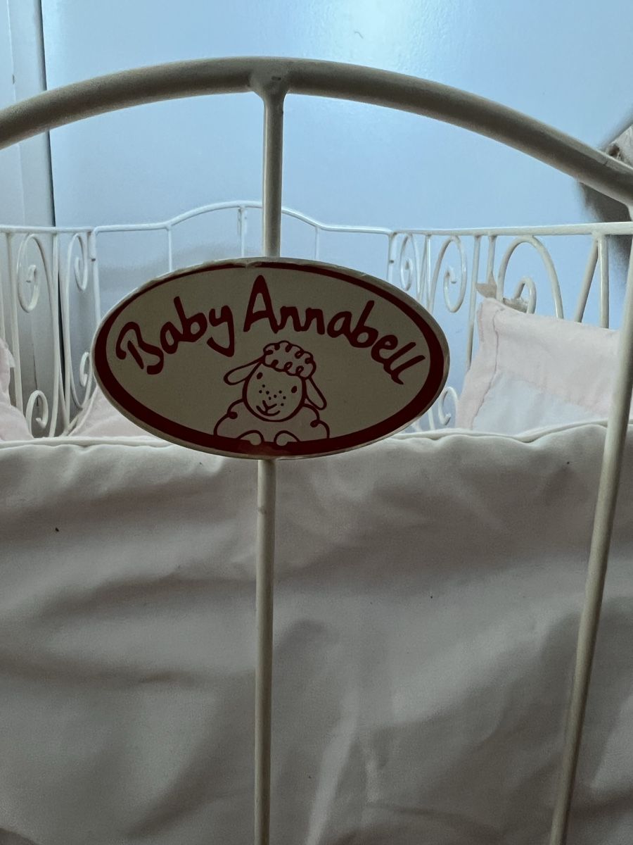 Puppen: Baby Annabell Puppenbett – Gebraucht aus Flawil von SMG13 2
