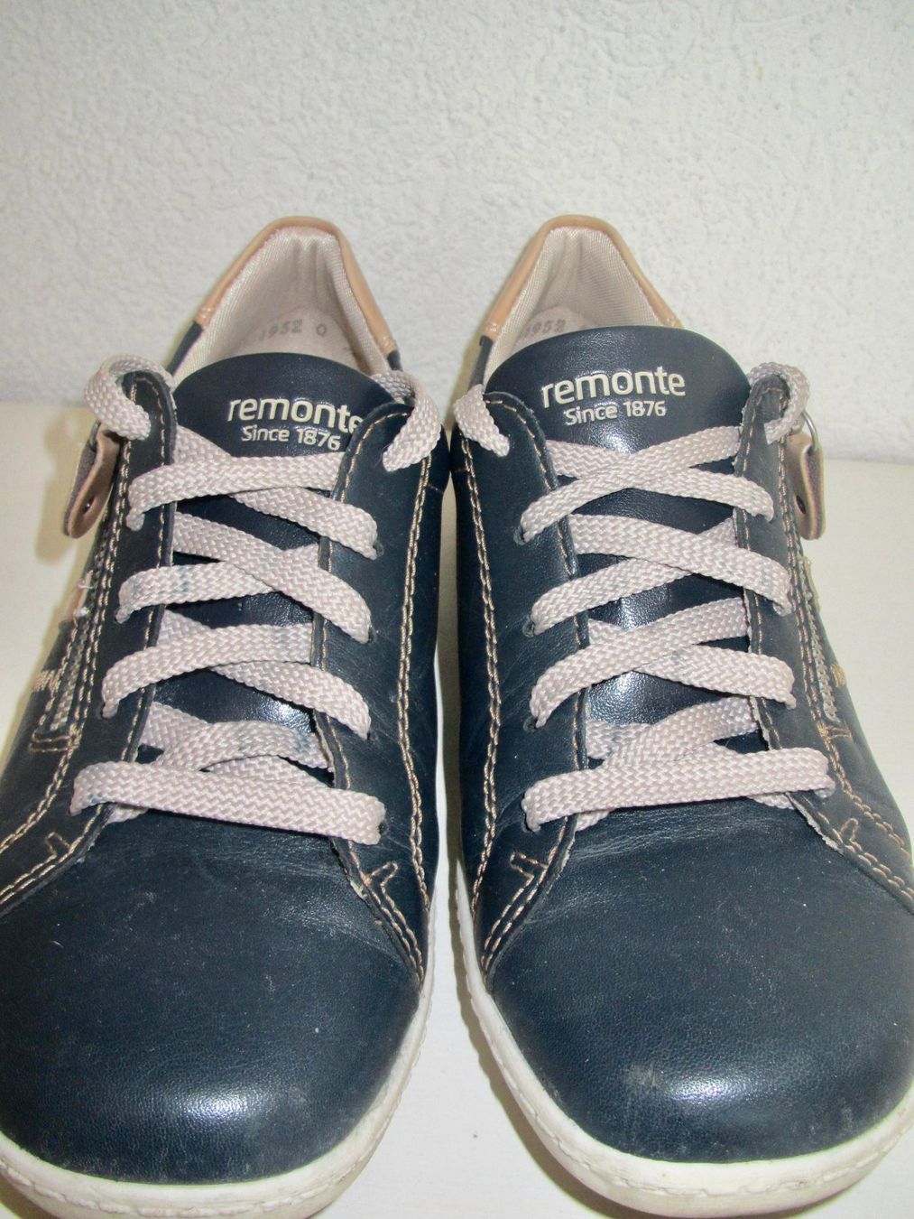 Chaussures femmes: SOULIERS REMONTE – D'occasion à Murten par Selliot 1