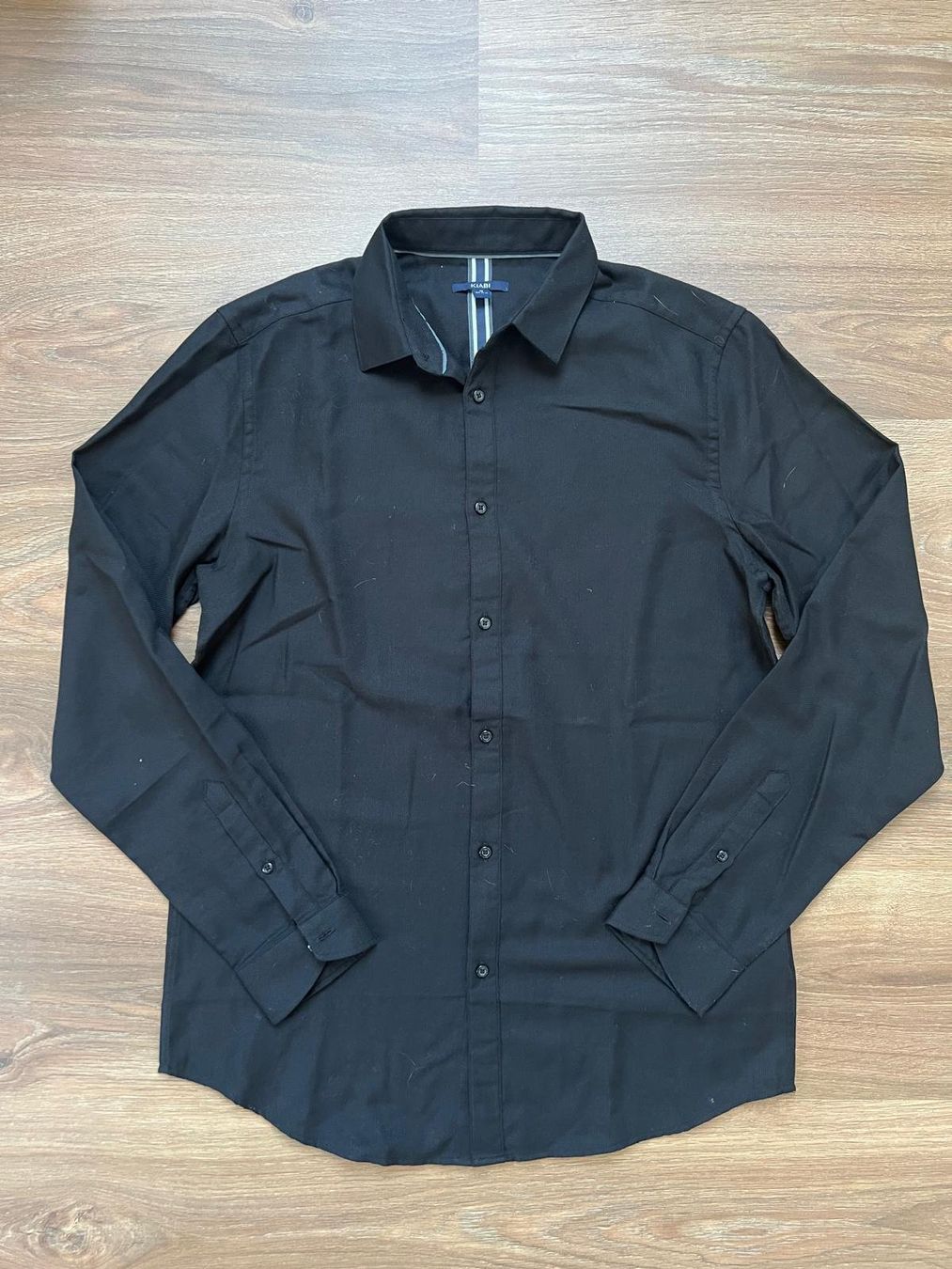 Camicie: Chemise Kiabi noire – Nuovo (secondo la descrizione) da Môtiers NE venduto da ElGreco3099