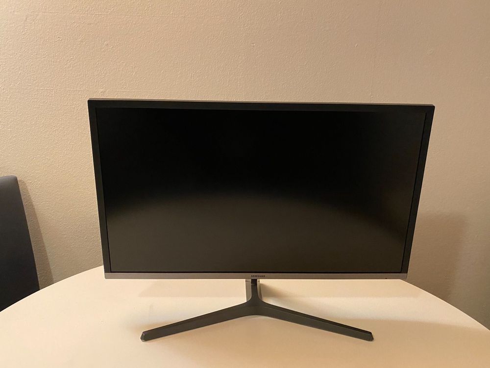 Samsung QLED UHD Monitor Kaufen auf Ricardo