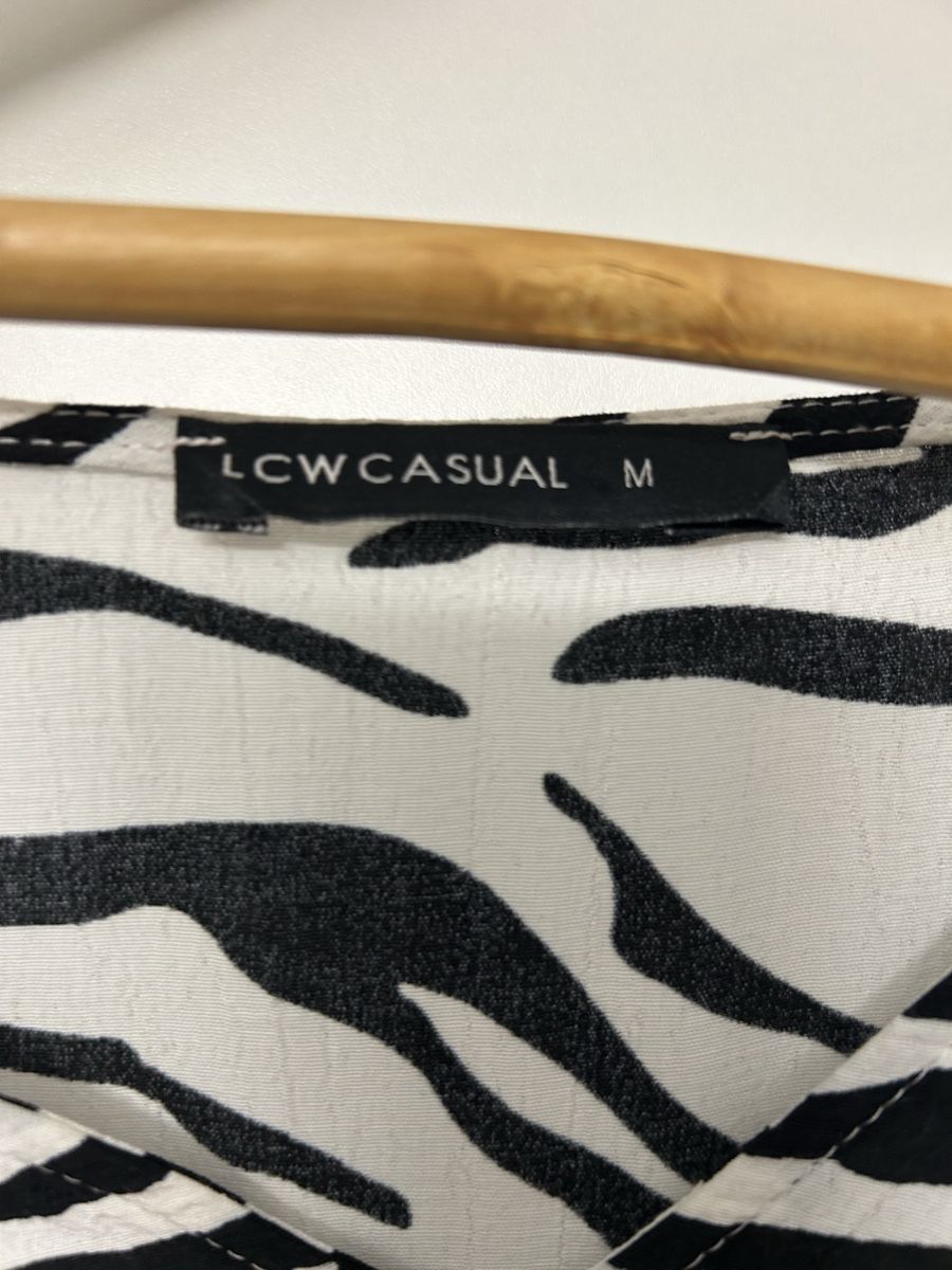 Kleider: Kleid LCW Zebra Muster Grösse M – Gebraucht aus Zürich von Nutla 3