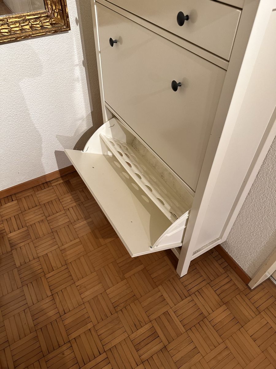 Commodes: Schuhgestell – D'occasion à Kloten par Jeronimo9 3