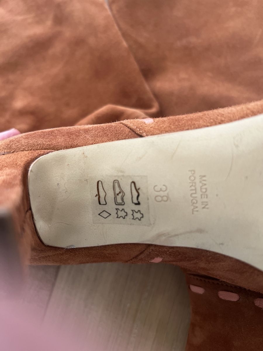 Scarpe da donna: Bottes hautes en daim taille 38 – Usato da Nyon venduto da ikel78 4