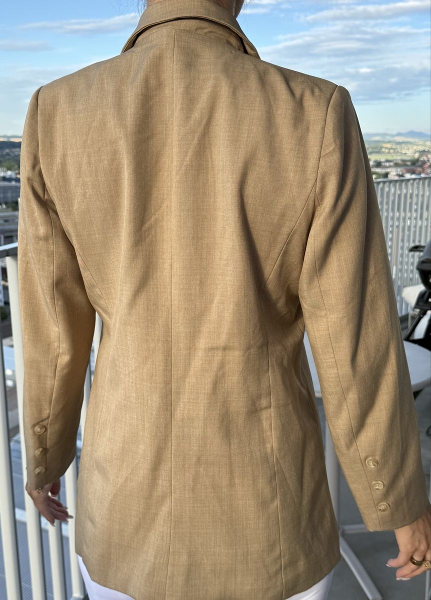 Jacken: Blazer Beige Doppelreihig Grösse M/L – Gebraucht aus Dübendorf von ReLoved_Fashion_ZH 1