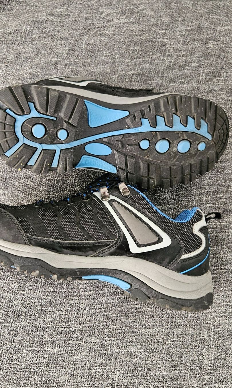 Scarpe da donna: Trekking /Freizeit Schuh Gr40 – Usato da herisau venduto da Florusa 1