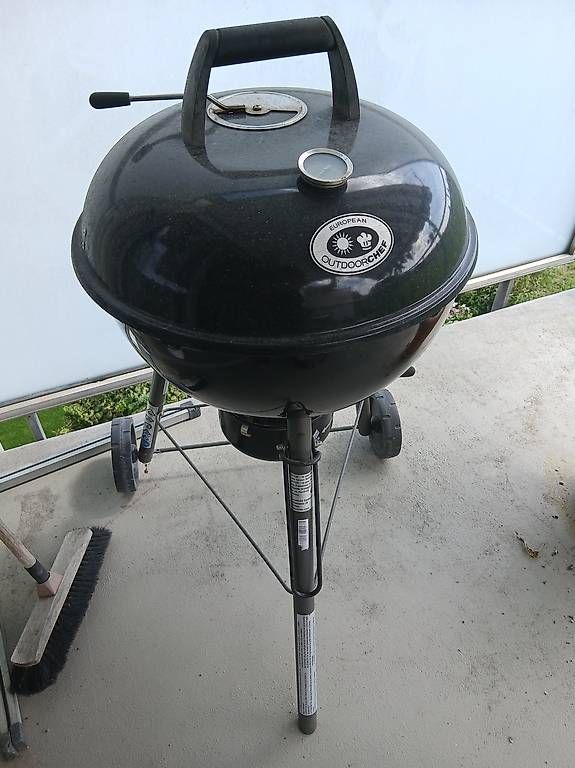 Griglie: Kugelgrill OutdoorChef – Usato da Zwillikon venduto da rikado