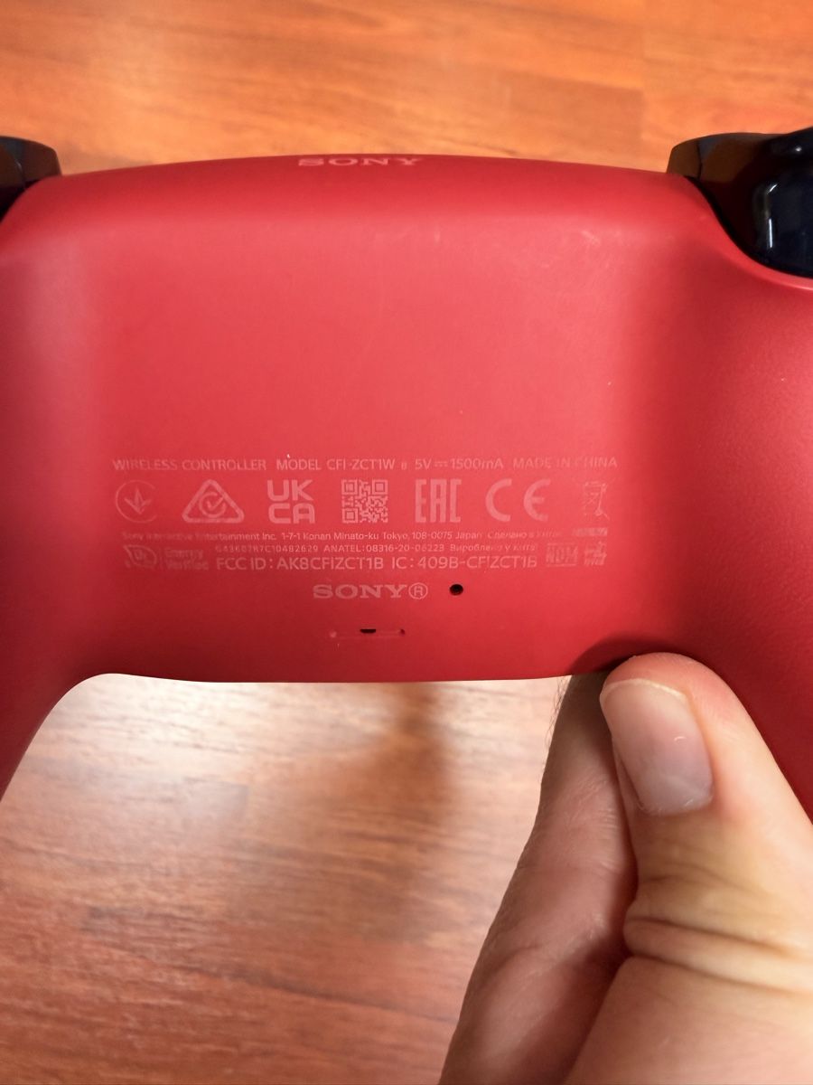Sony Controller: 2x PlayStation 5 Controller inkl. Ladestation – Usato da Näfels venduto da NOXION 3