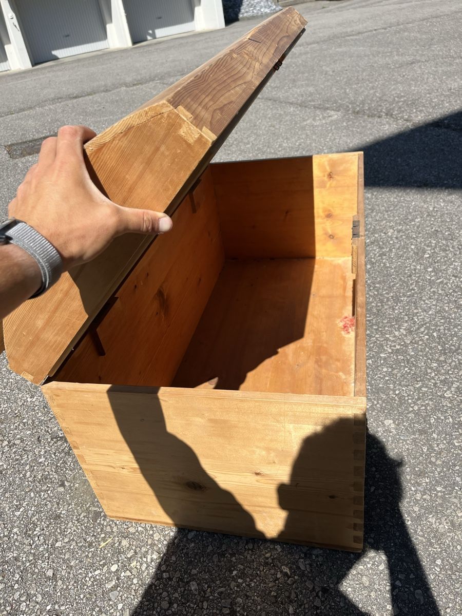 Cassapanche: Holztruhe – Usato da Widnau venduto da Lu998 2